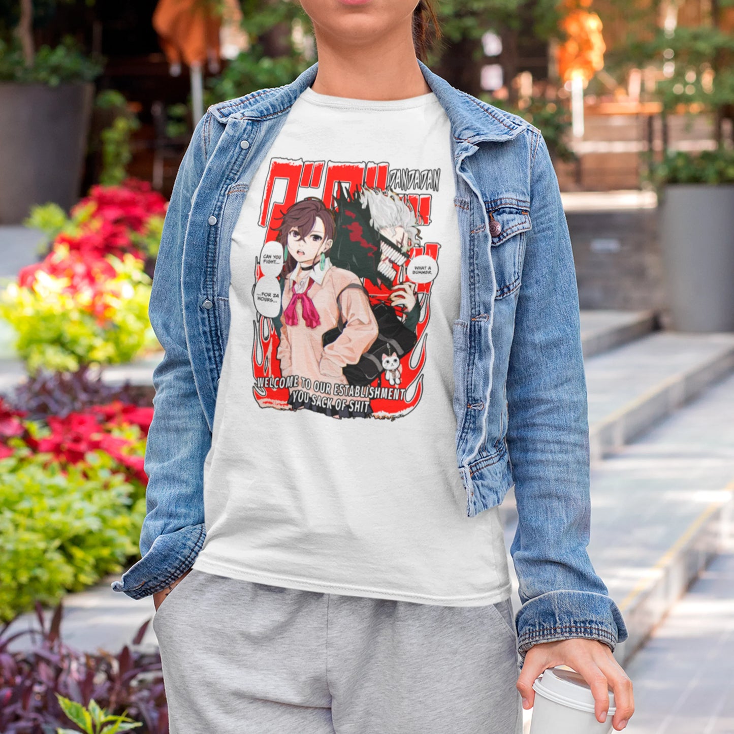 Camiseta Básica Unissex Dandadan Okarun Momo