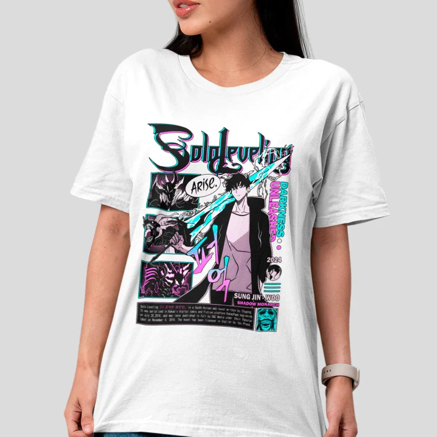 Camiseta Básica Unissex Solo Leveling Sung Espada Azul