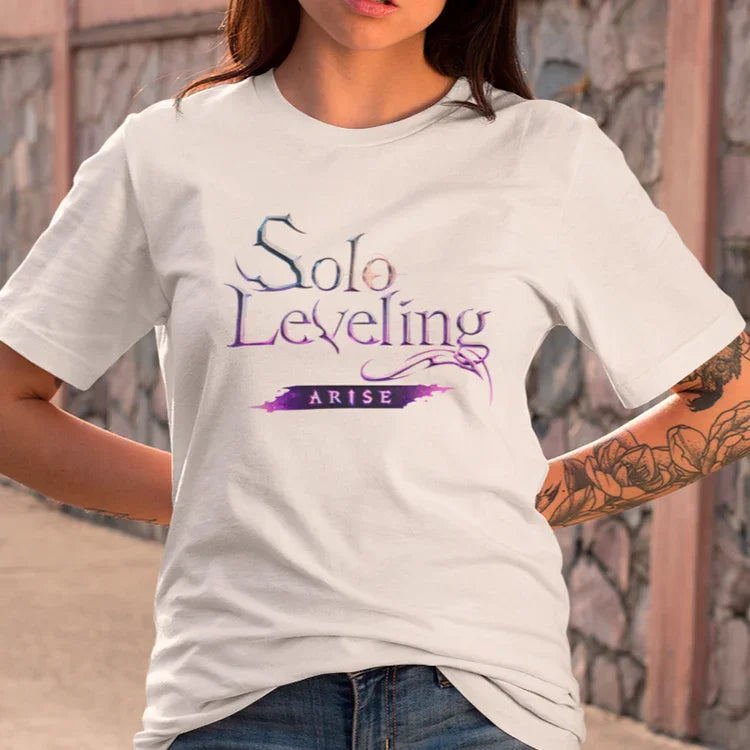 Camiseta Básica Unissex Solo Leveling Arise Logo