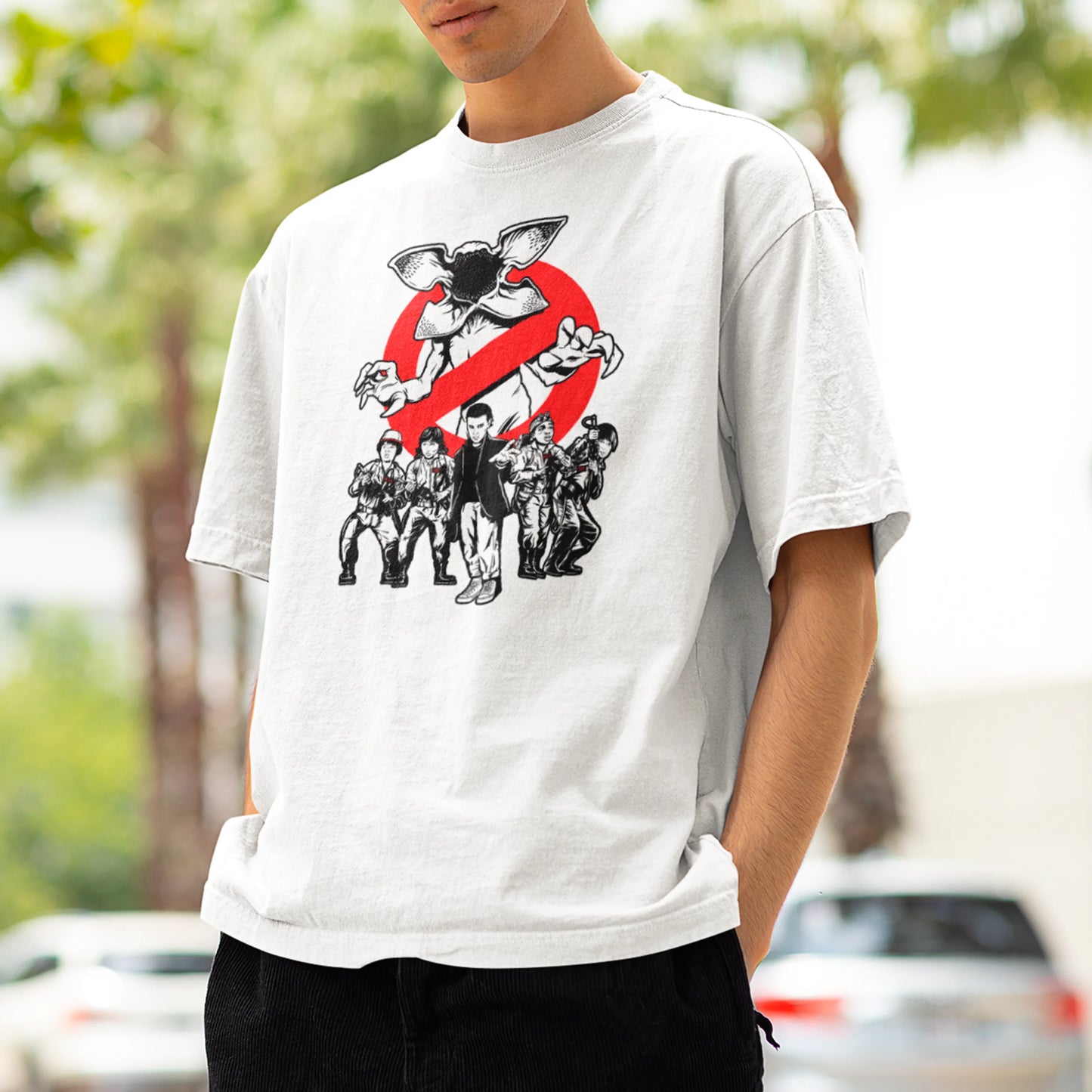 Camiseta Básica Unissex Caça Demogorgons Stranger Things