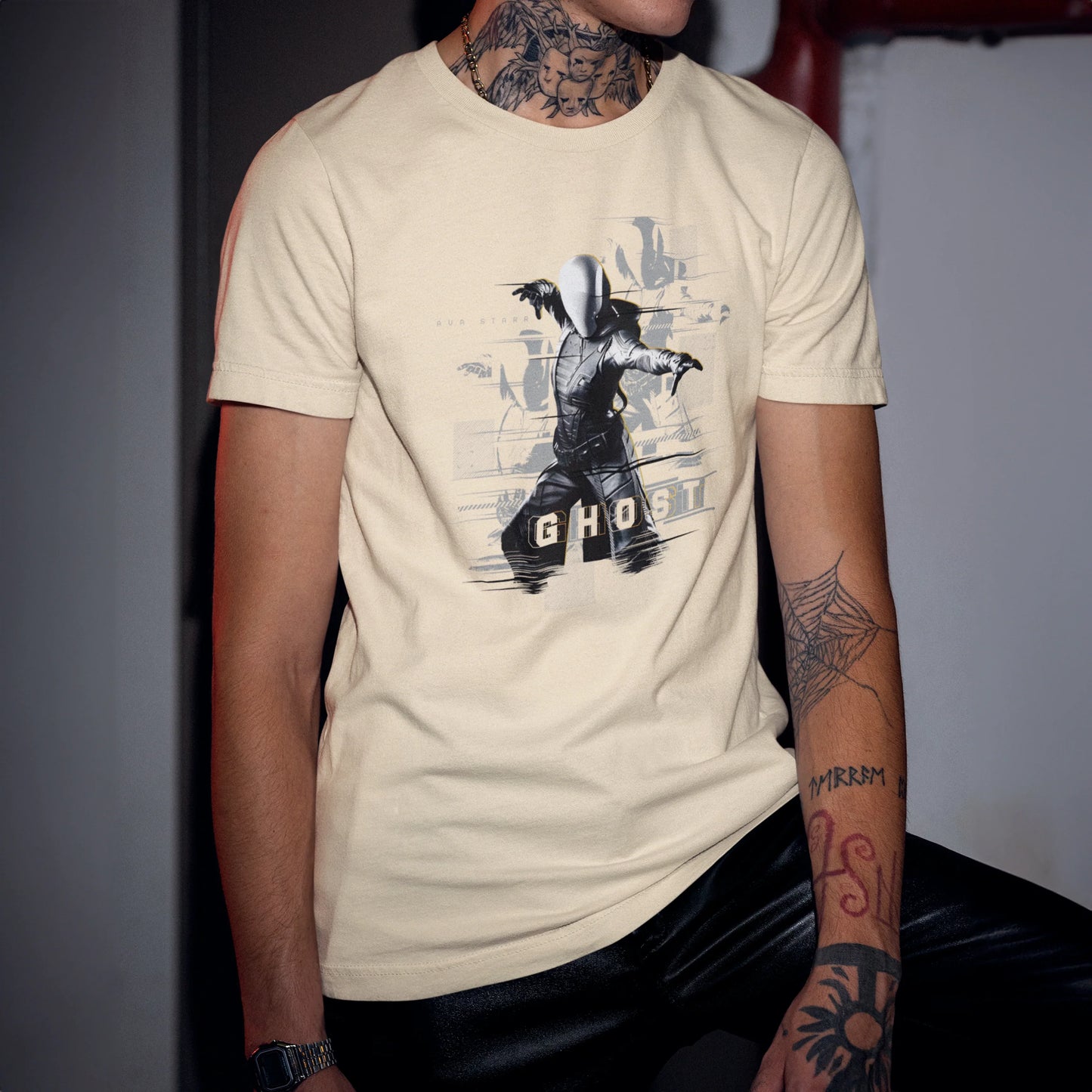 Camiseta Básica Unissex Thunderbolts Ghost Graphic