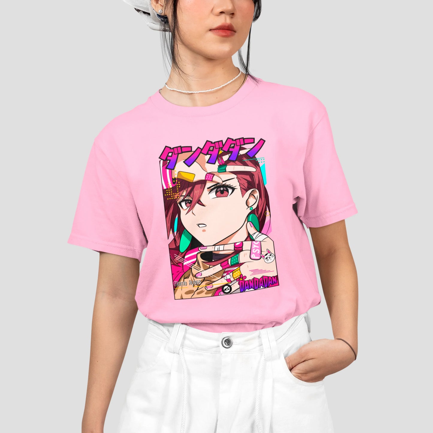 Camiseta Básica Unissex Momo Ayase Kanji Bandeides Dandadan