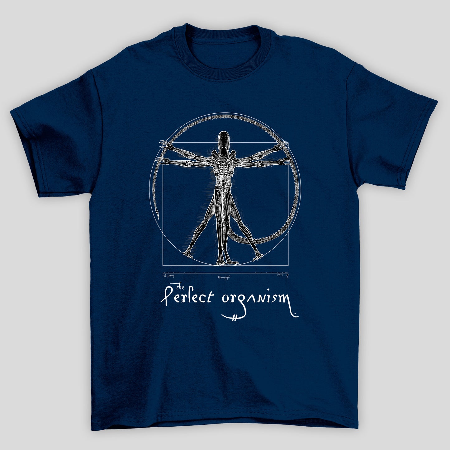 Camiseta Básica Unissex Alien Perfect Organism