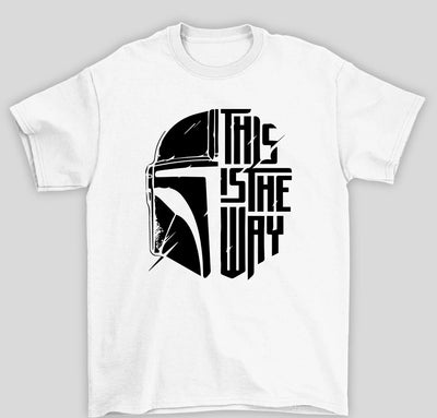 Camiseta Básica Unissex The Mandalorian Capacete This Is The Way