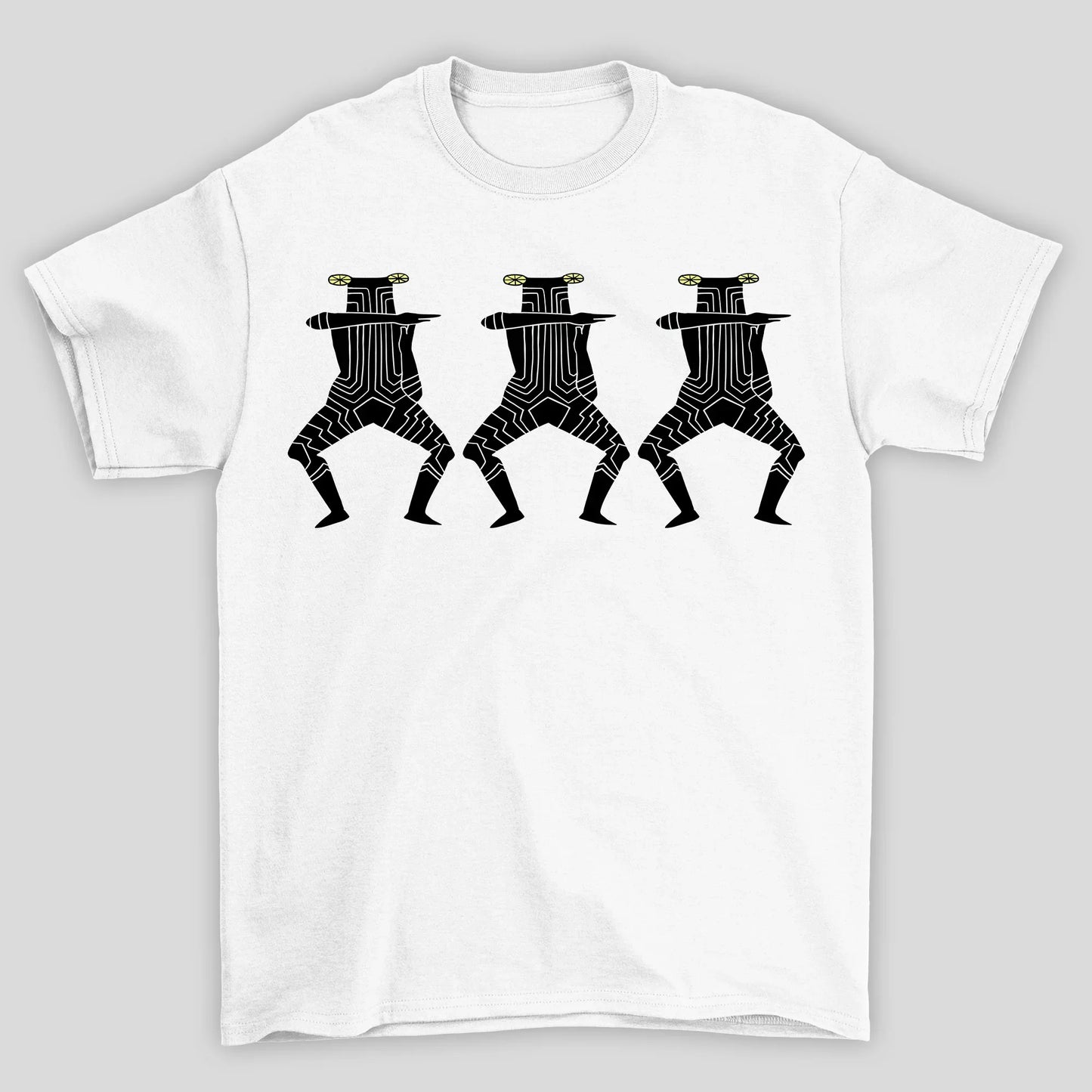 Camiseta Básica Unissex Dandadan 3 Alien Dançando