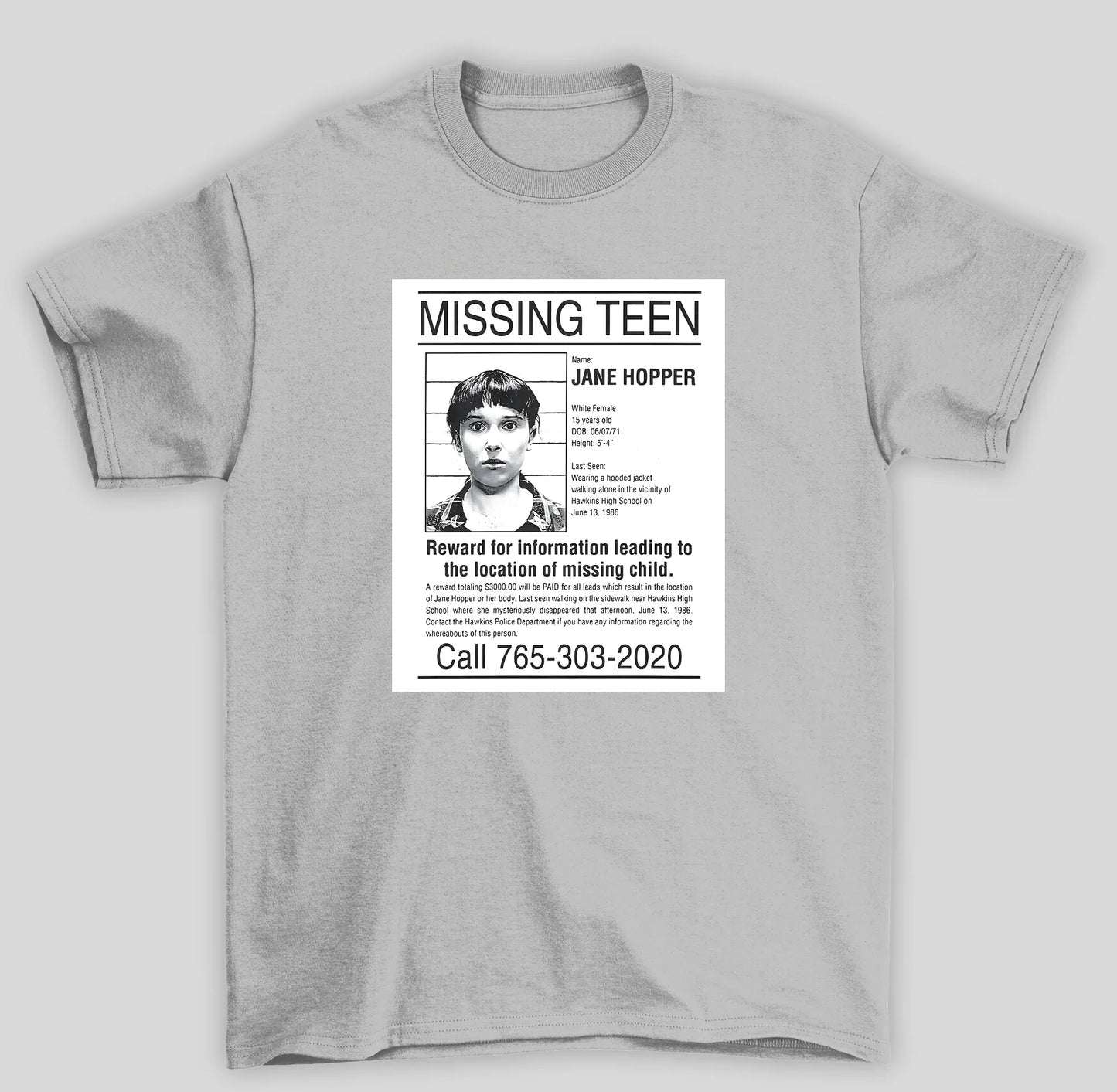 Camiseta Básica Unissex Stranger Things Cartaz Missing Teen