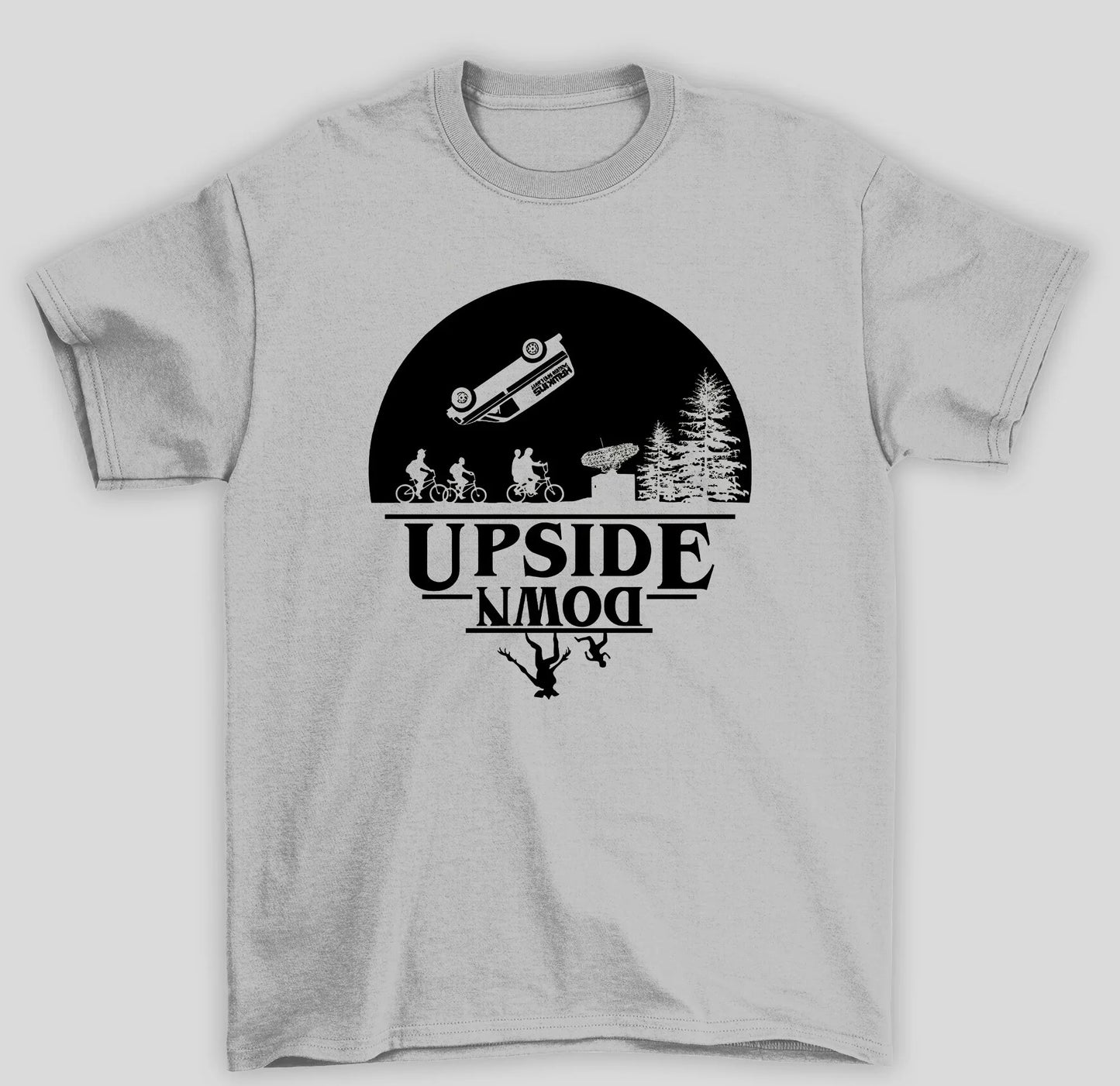 Camiseta Básica Unissex Stranger Things Upside Down Lua Amarela