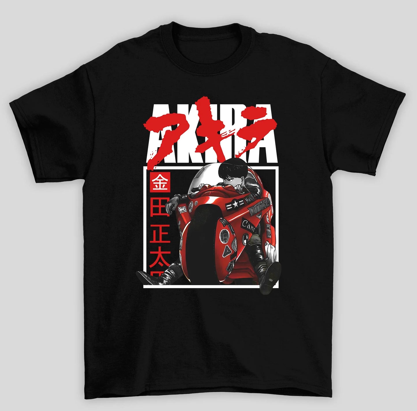 Camiseta Básica Unissex Akira Kaneda Neo Tokio Motoqueiro Anime- preto