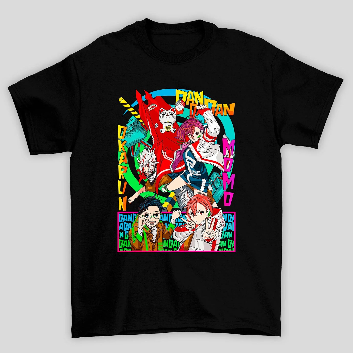 Camiseta Básica Unissex Dandadan Okarun Momo Ayase Okarun