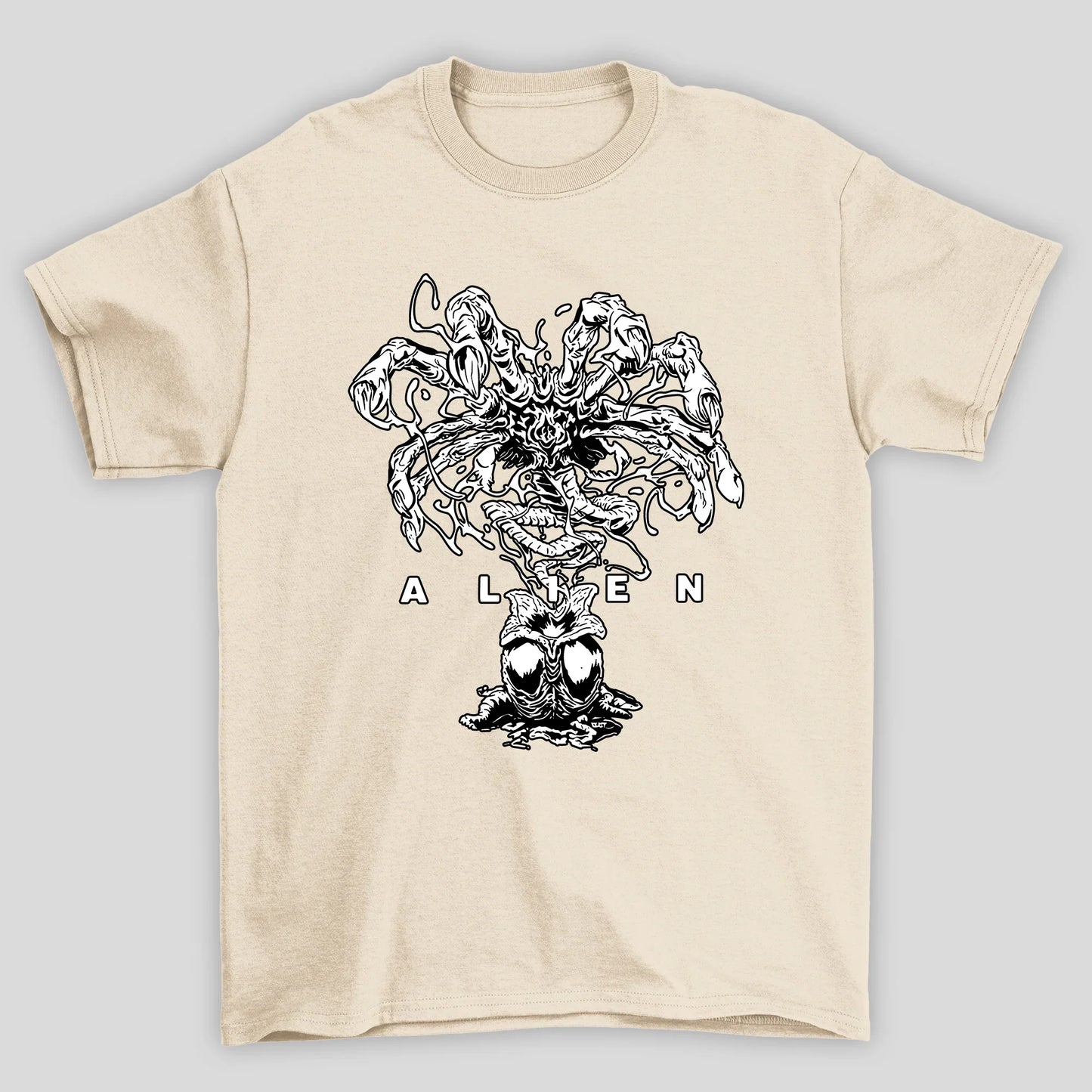 Camiseta Básica Unissex Alien Ovo