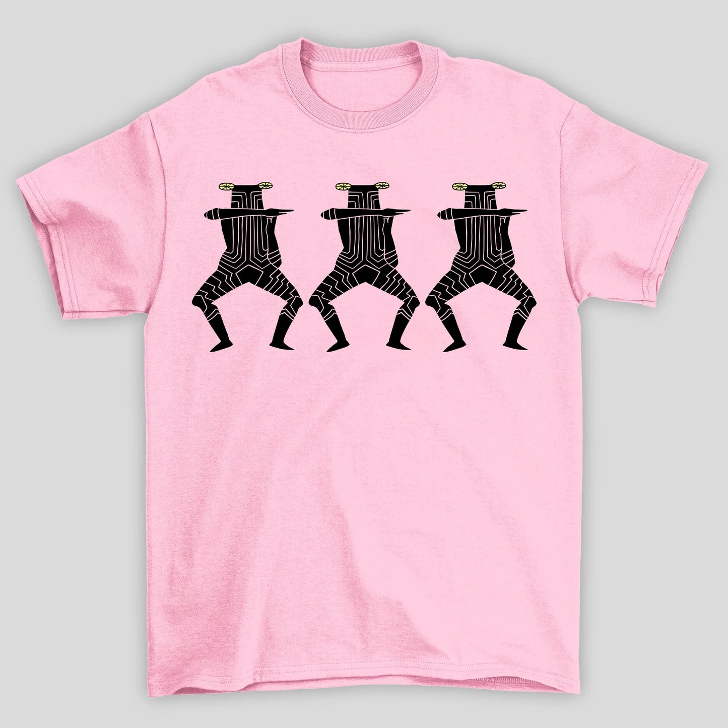 Camiseta Básica Unissex Dandadan 3 Alien Dançando