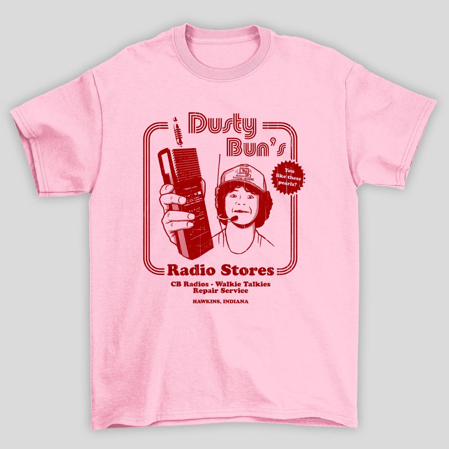 Camiseta Básica Unisses Dusty Buns Stranger Things