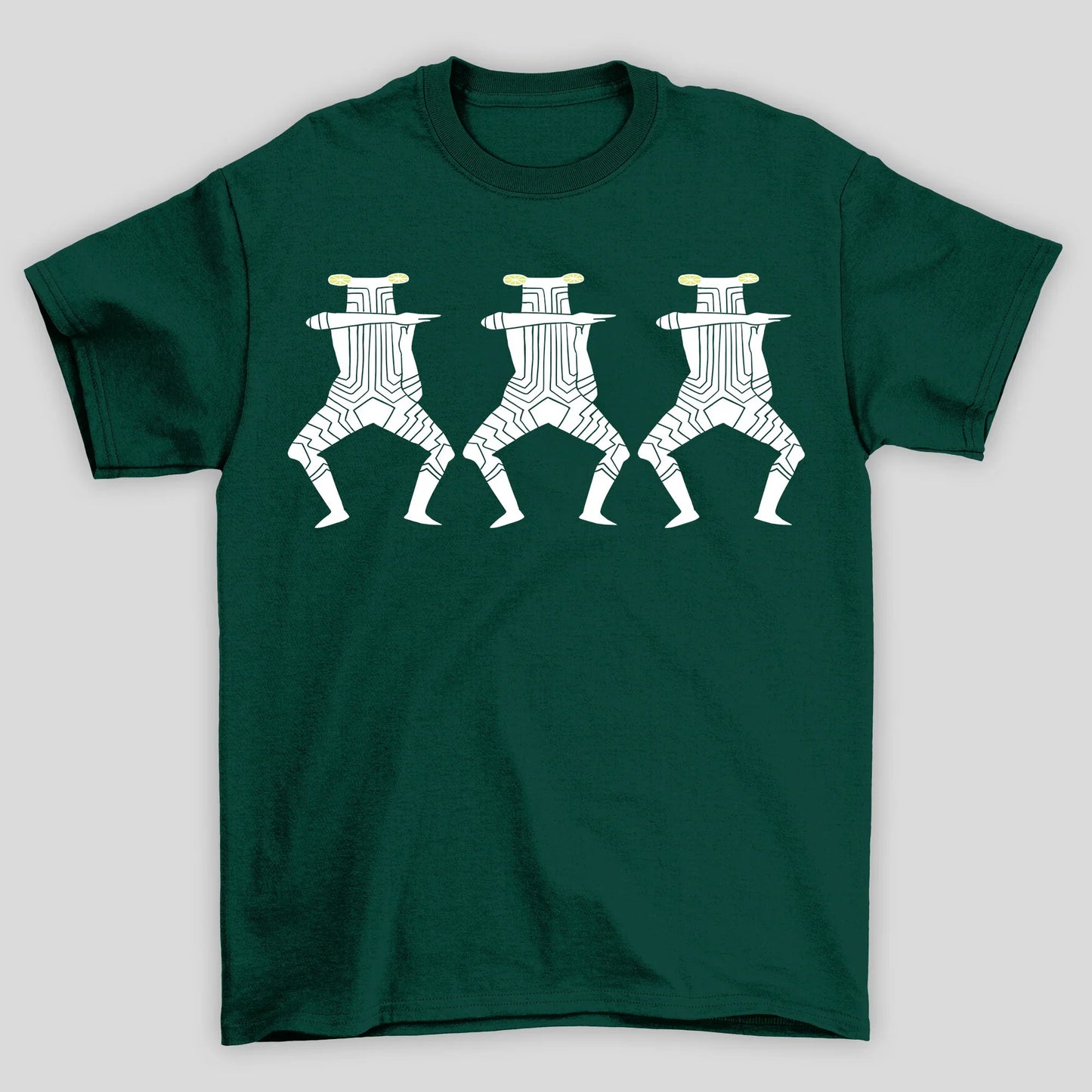 Camiseta Básica Unissex Dandadan 3 Alien Dançando