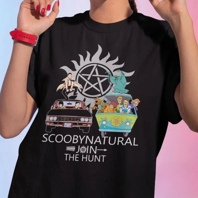Camiseta Básica Unissex Scooby Natural Preto