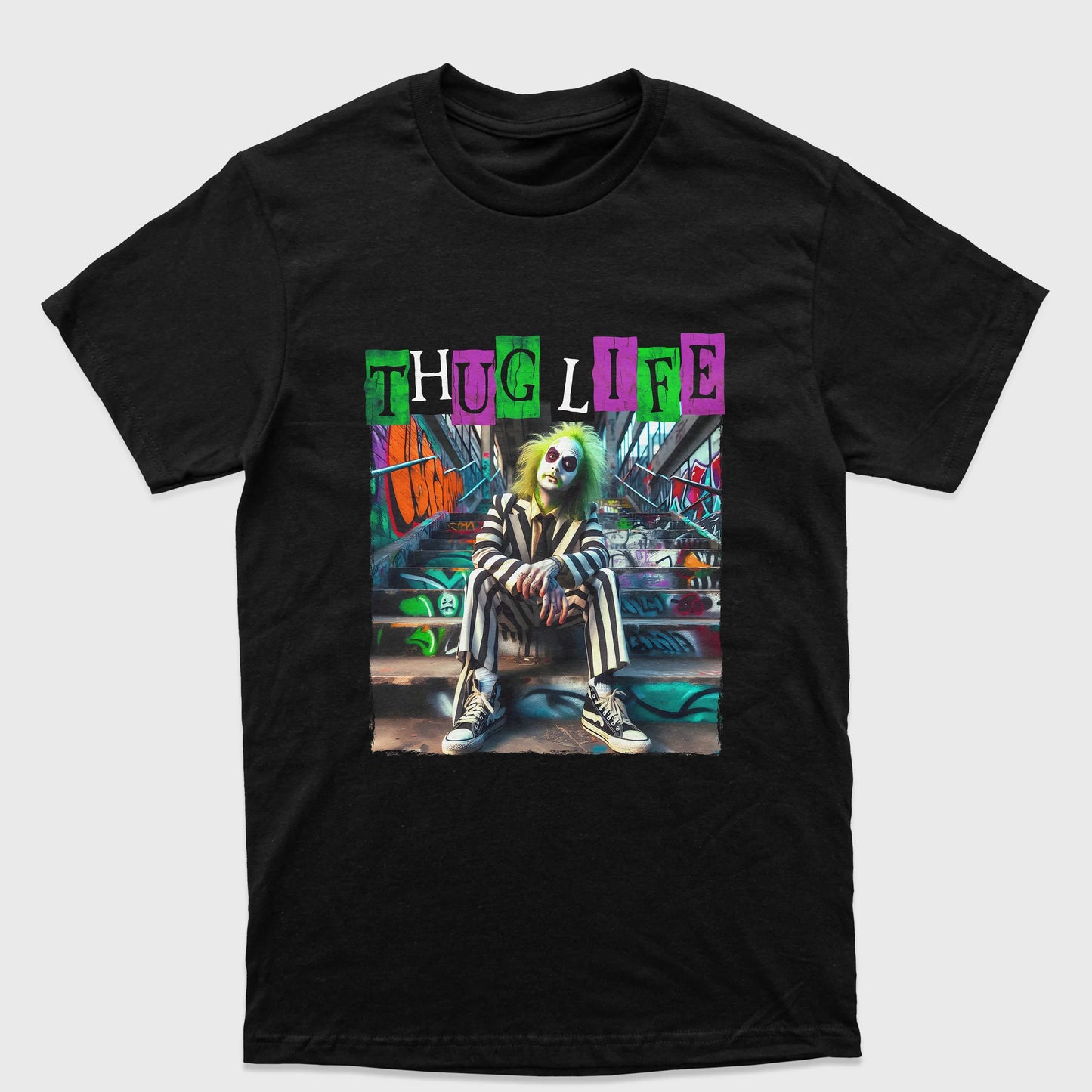 Camiseta Básica Unissex Beetlejuice ThugLife Stairs