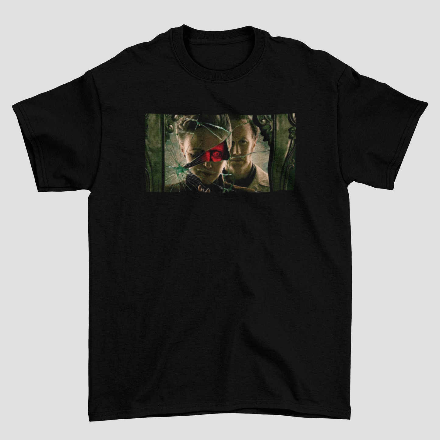 Camiseta Básica Unissex Invocação do Mal 4 Horror