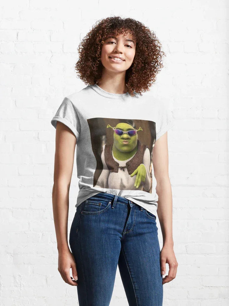 Camiseta Básica Unissex Shrek Fashion Pose Branco