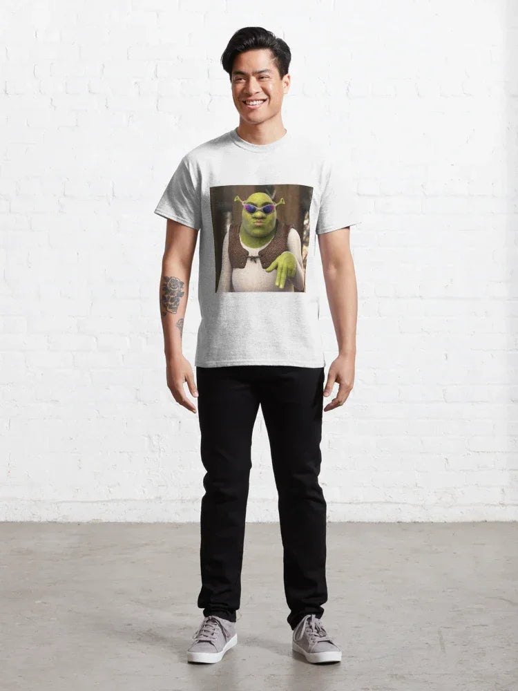 Camiseta Básica Unissex Shrek Fashion Pose Branco