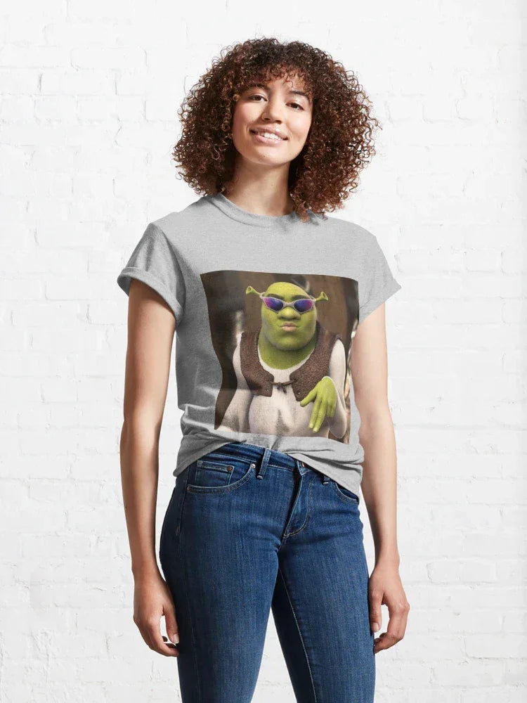 Camiseta Básica Unissex Shrek Fashion Pose Cinza