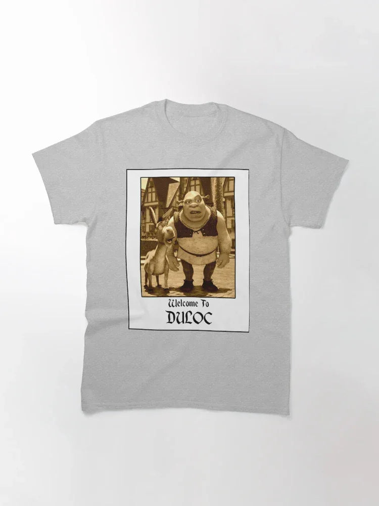 Camiseta Básica Unissex Shrek Welcome To Duloc Photo Cinza