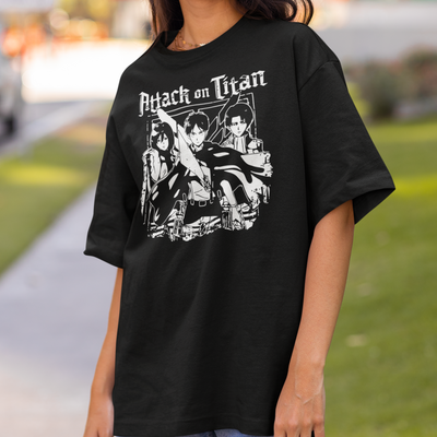 Camiseta Básica Unissex Attack On Ttitan