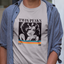 Camiseta Básica Unissex Twin Peaks Est 1990- cinza