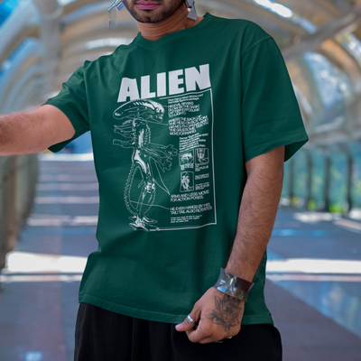 Camiseta Básica Unissex Alien Poster