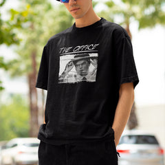 Camiseta Básica Unissex The Office Dwight Janela