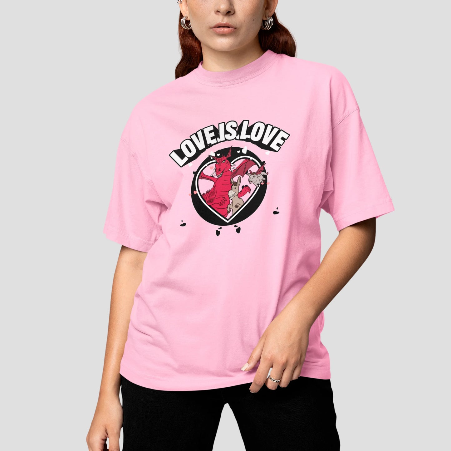 Camiseta Básica Unissex Love Is Love Burro e Dragão Shrek