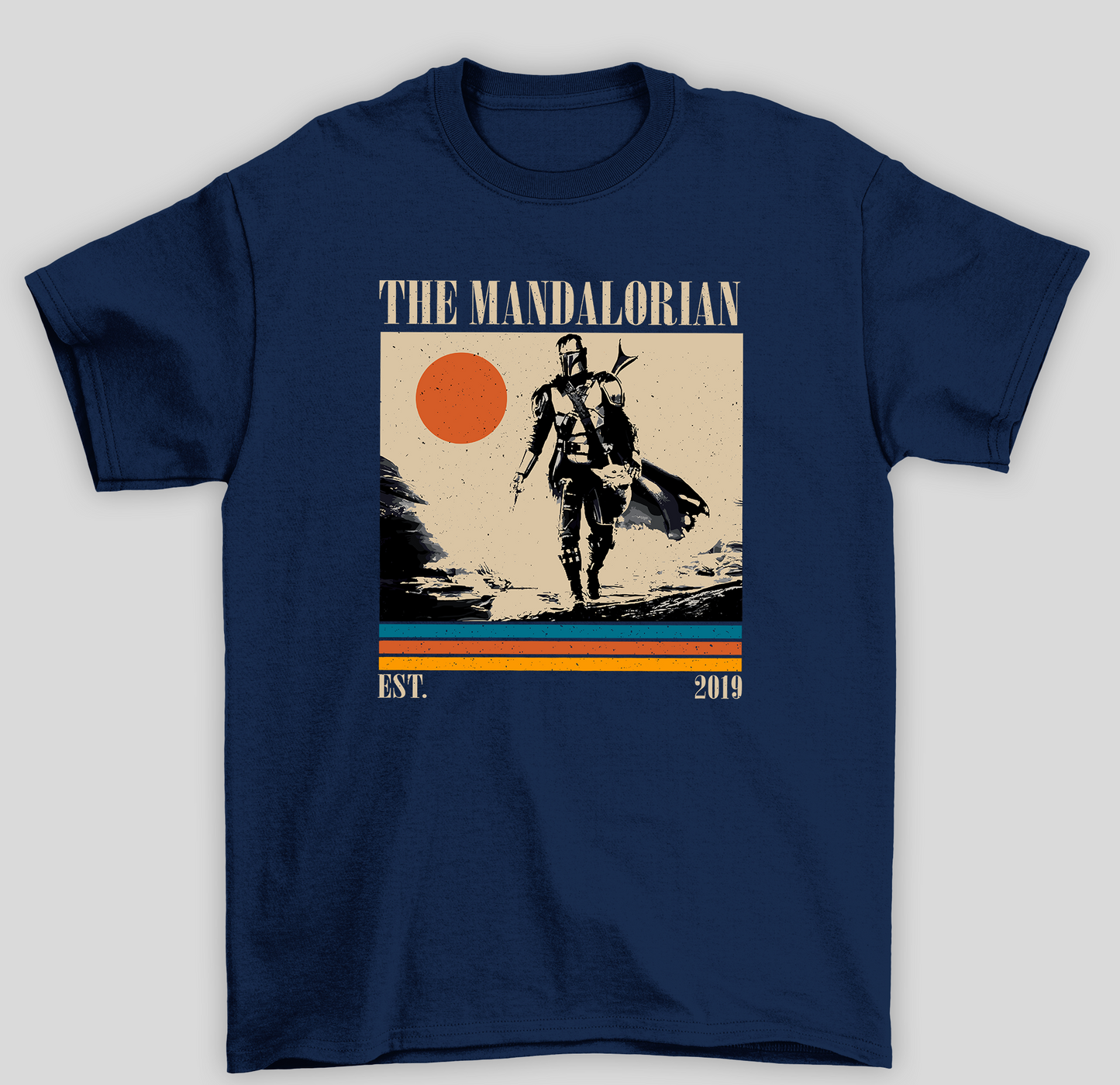 Camiseta Básica Unissex The Mandalorian EST 2019 Sol