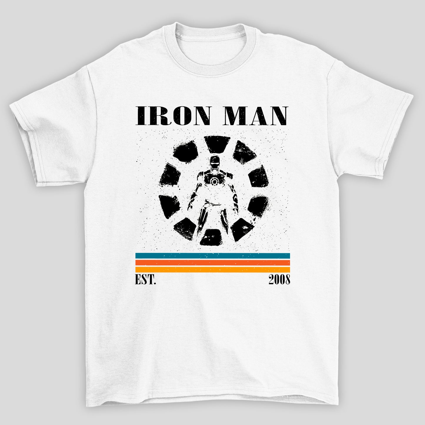 Camiseta Básica Unissex Homem de Ferro Est. 2008- BRANCO