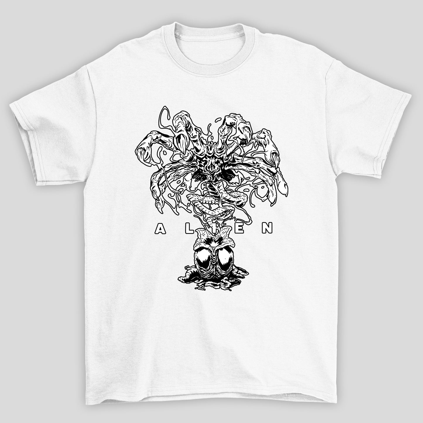Camiseta Básica Unissex Alien Ovo