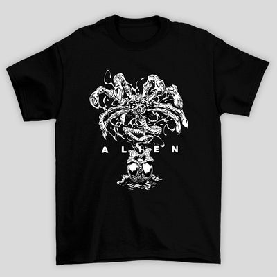 Camiseta Básica Unissex Alien Ovo