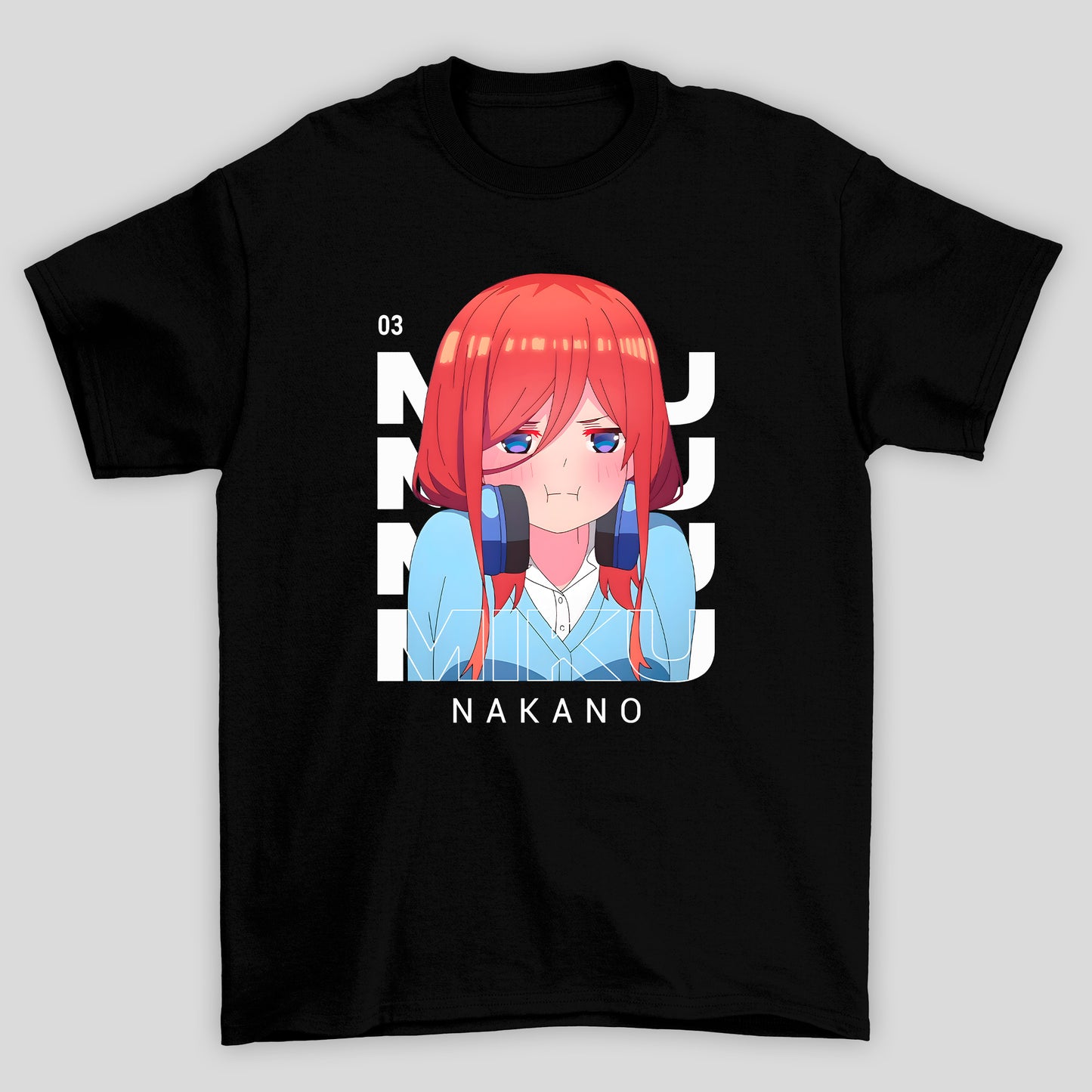 Camiseta Básica Unissex The Quintessential Quintuplets Miku Emburrada