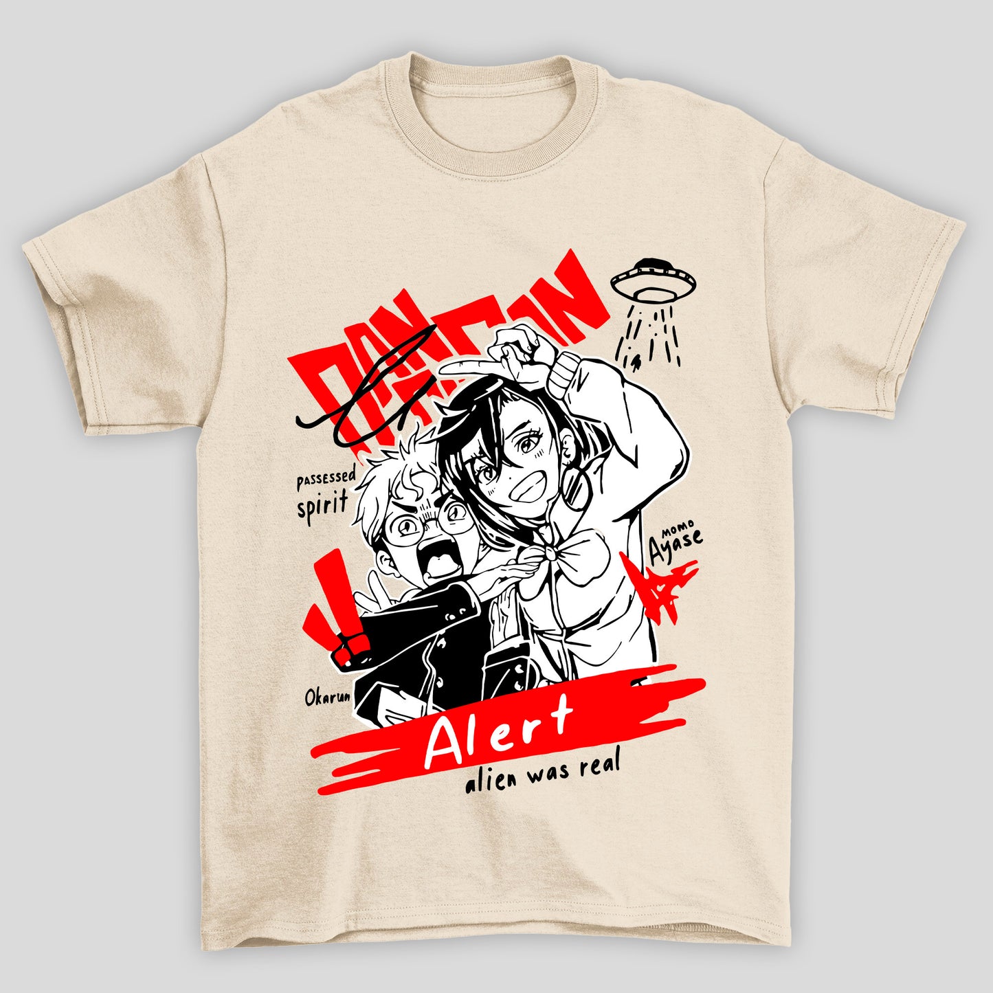Camiseta Básica Unissex Dandadan Momo Ayase Okarun