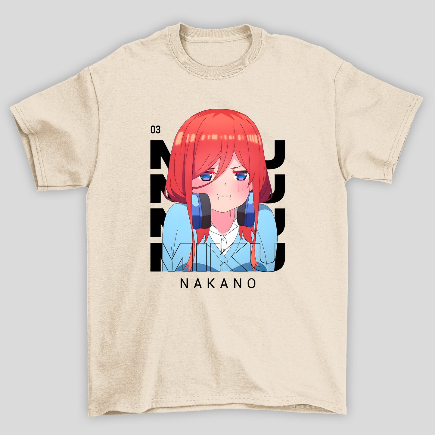 Camiseta Básica Unissex The Quintessential Quintuplets Miku Emburrada