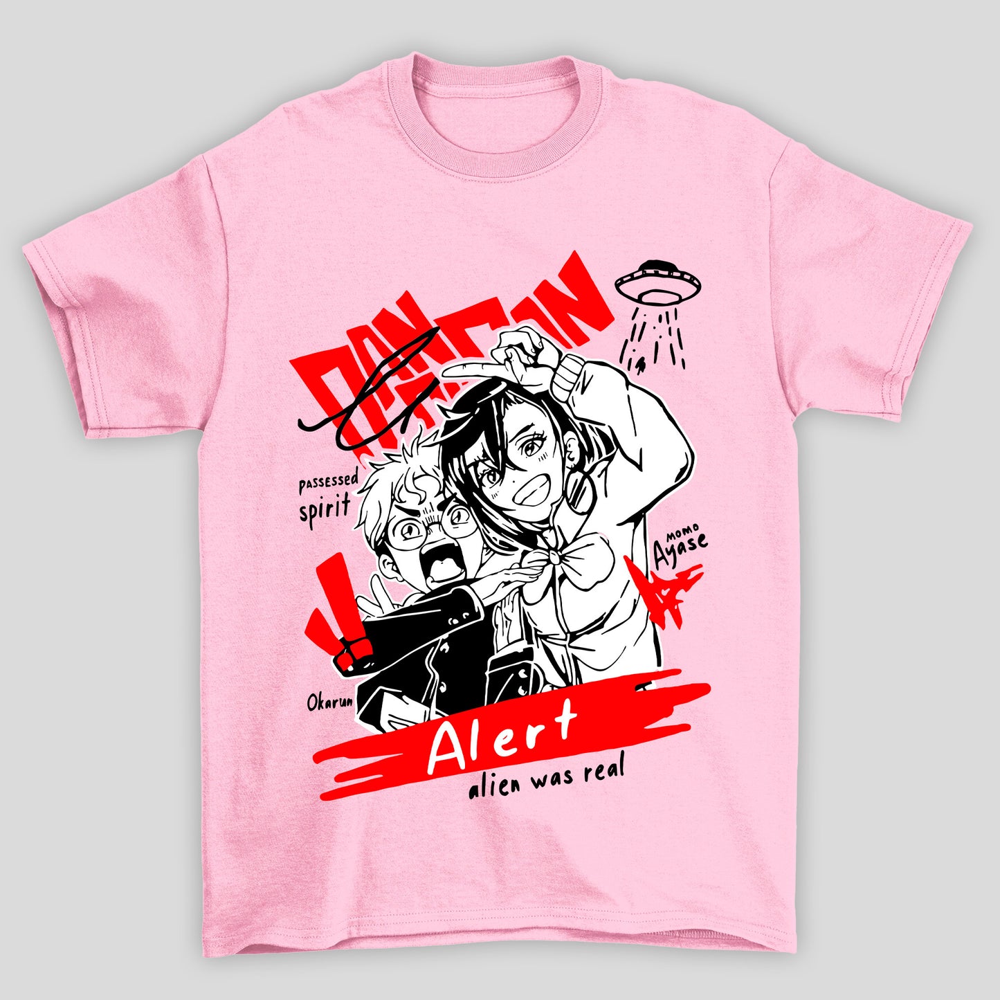 Camiseta Básica Unissex Dandadan Momo Ayase Okarun