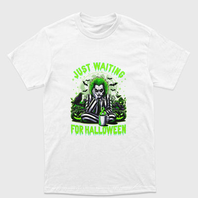 Camiseta Básica Unissex Just Waiting For Halloween Beetlejuice