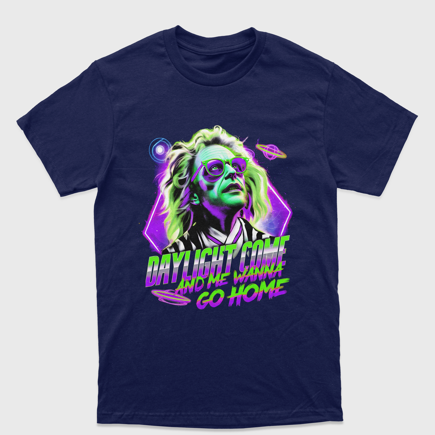 Camiseta Básica Unissex Daylight Come Beetlejuice