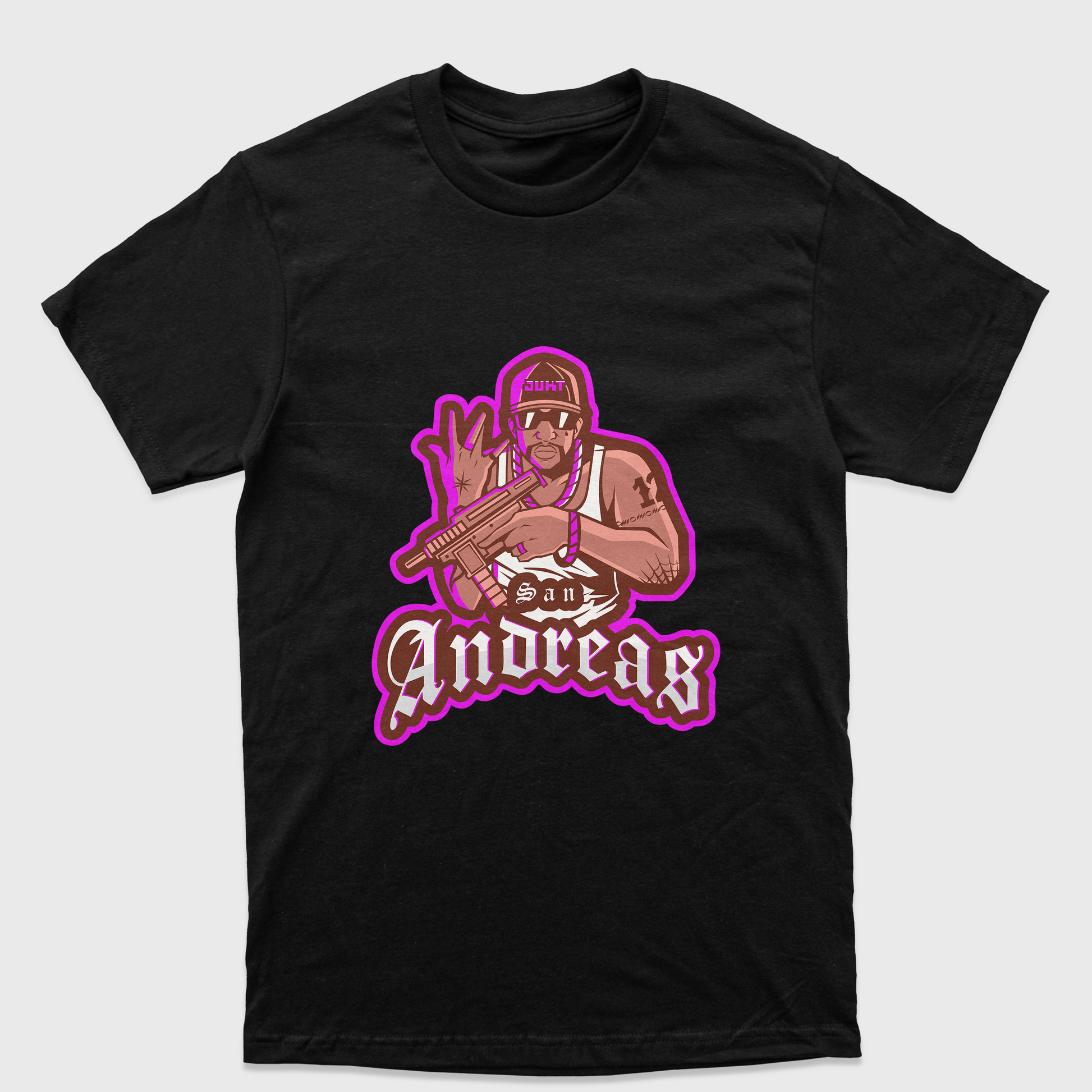Camiseta Básica Unissex GTA San Andreas-PRETO