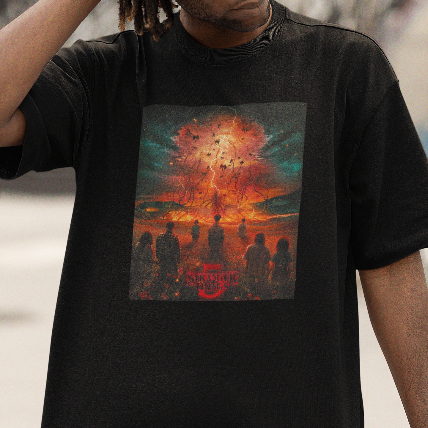 Camiseta Básica Unissex Stranger Things Poster Season 5