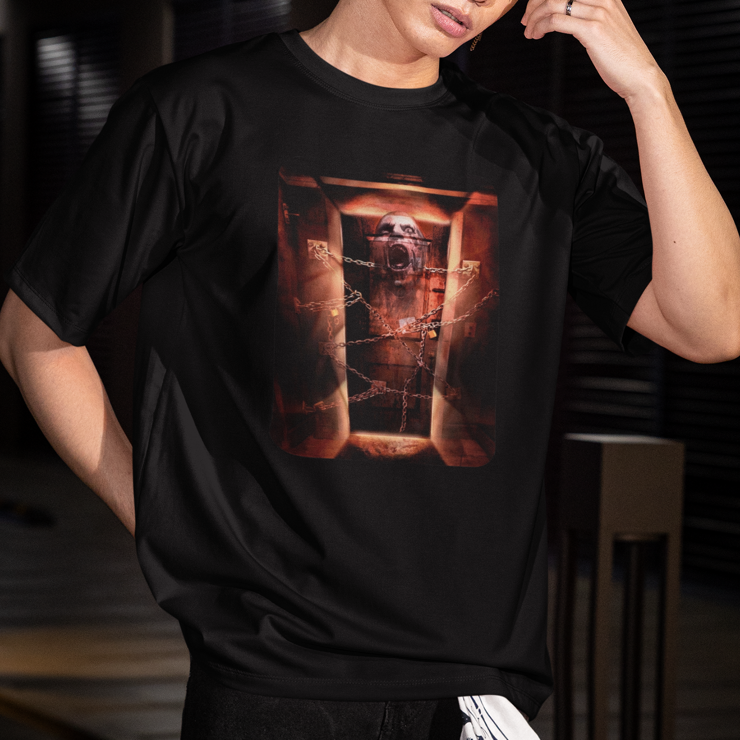 Camiseta Básica Unissex Silent Hill 4 The Room