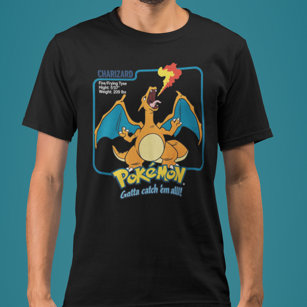 Camiseta Básica Unissex Pokemon Charizard Fire