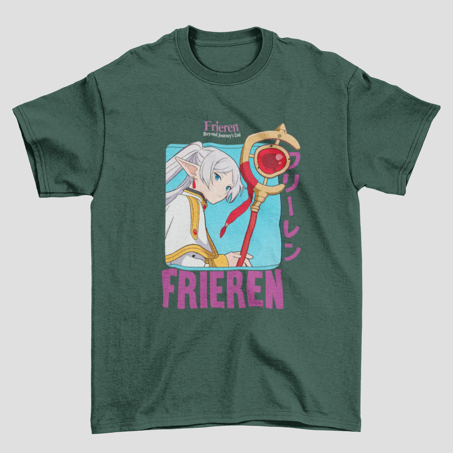 Camiseta Básica Unissex Frieren Collage Graphic