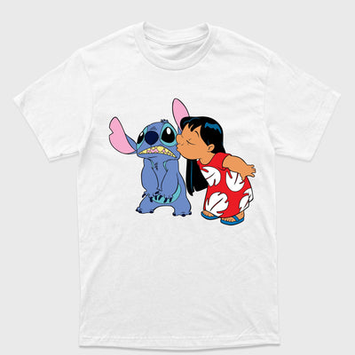 Camiseta Básica Lilo Beijando Stitch