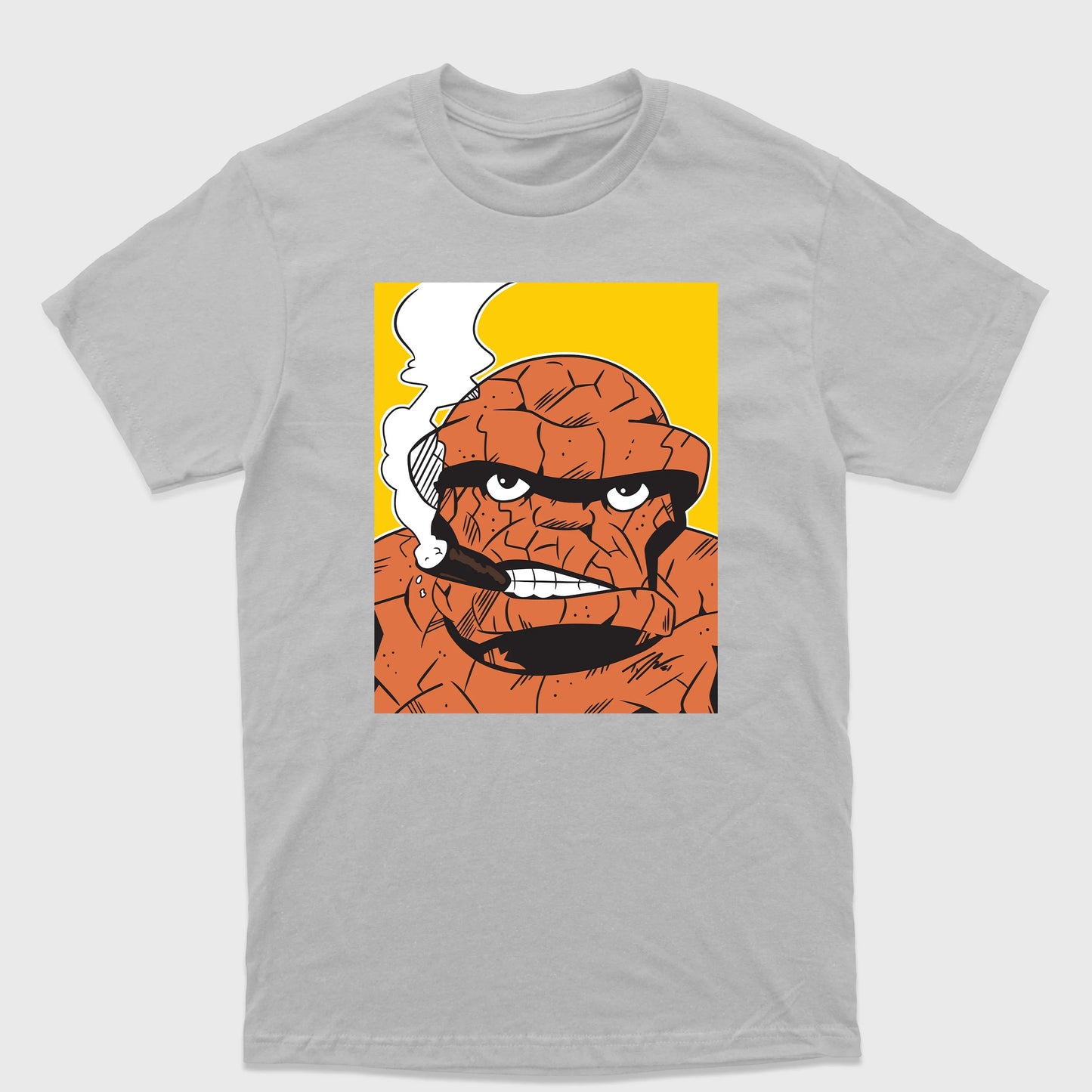 Camiseta Básica Coisa Fumando Quarteto Fantástico Cinza